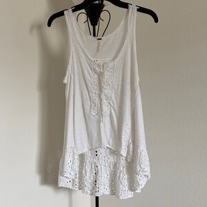 Free People White Floral Eyelet+Crochet Trim Sleeveless Top (Size XS)